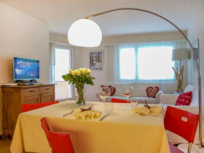 Apartment Chesa Sur Val 13